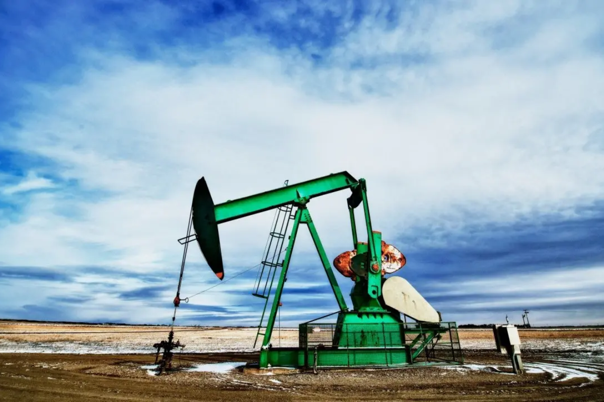 The Commodities Feed: Oil Prices Cool Despite US-Iran Deadlock