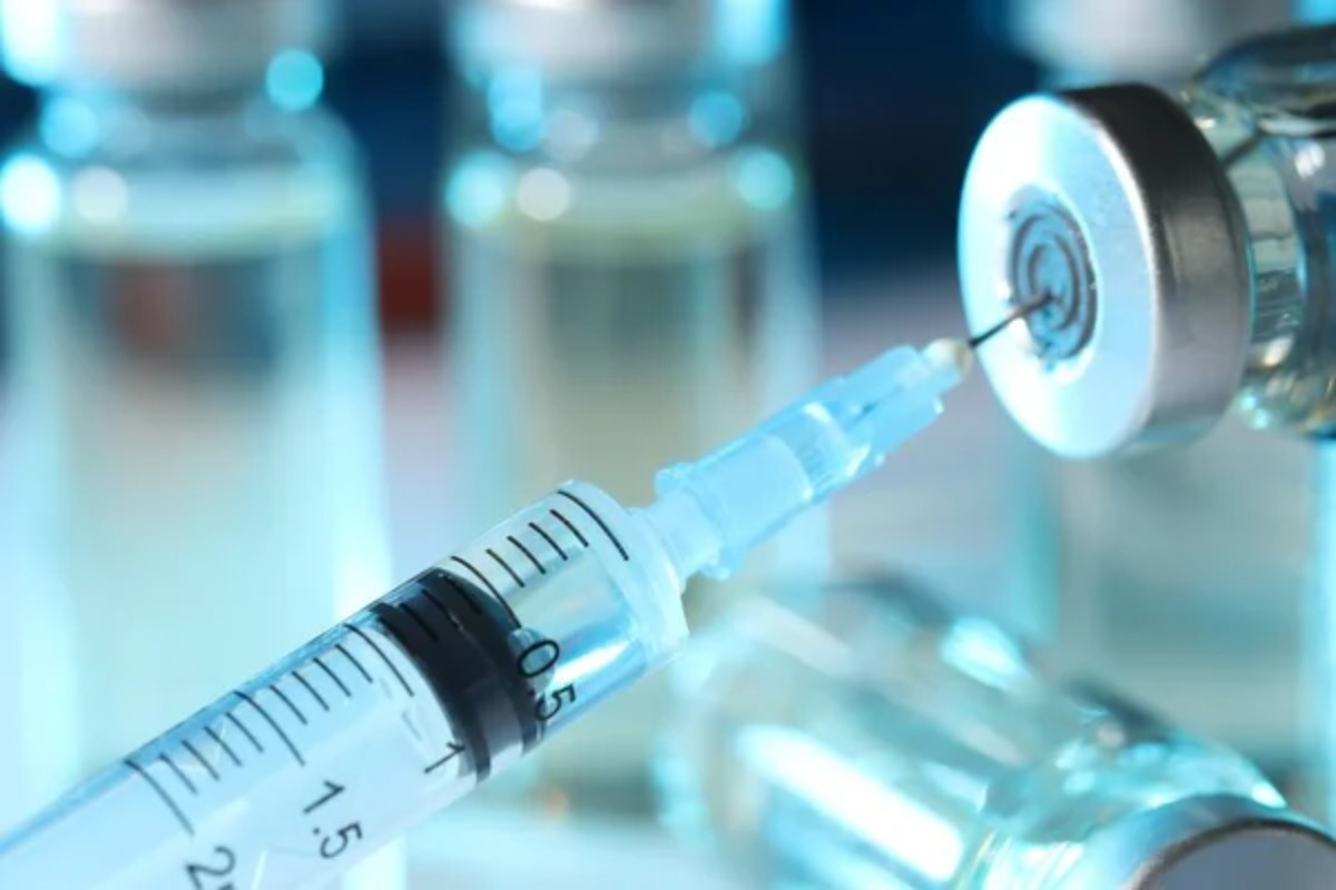 Moderna Or Merck: Which Soaring Cancer Vaccine Stock Is The Better Buy?