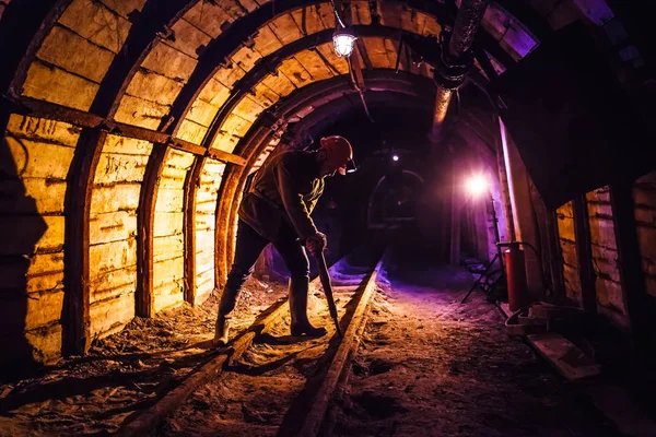 depositphotos_297488514-stock-photo-miner-working-jackhammer-coal-mine.jpg depositphotos_297488514-stock-photo-miner-working-jackhammer-coal-mine.jpg