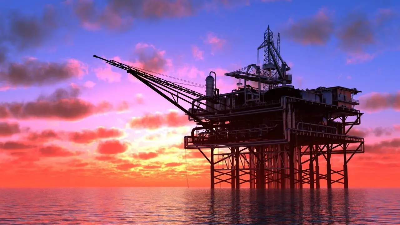The Commodities Feed: Oil Drops Amid Renewed Peace Deal Hopes