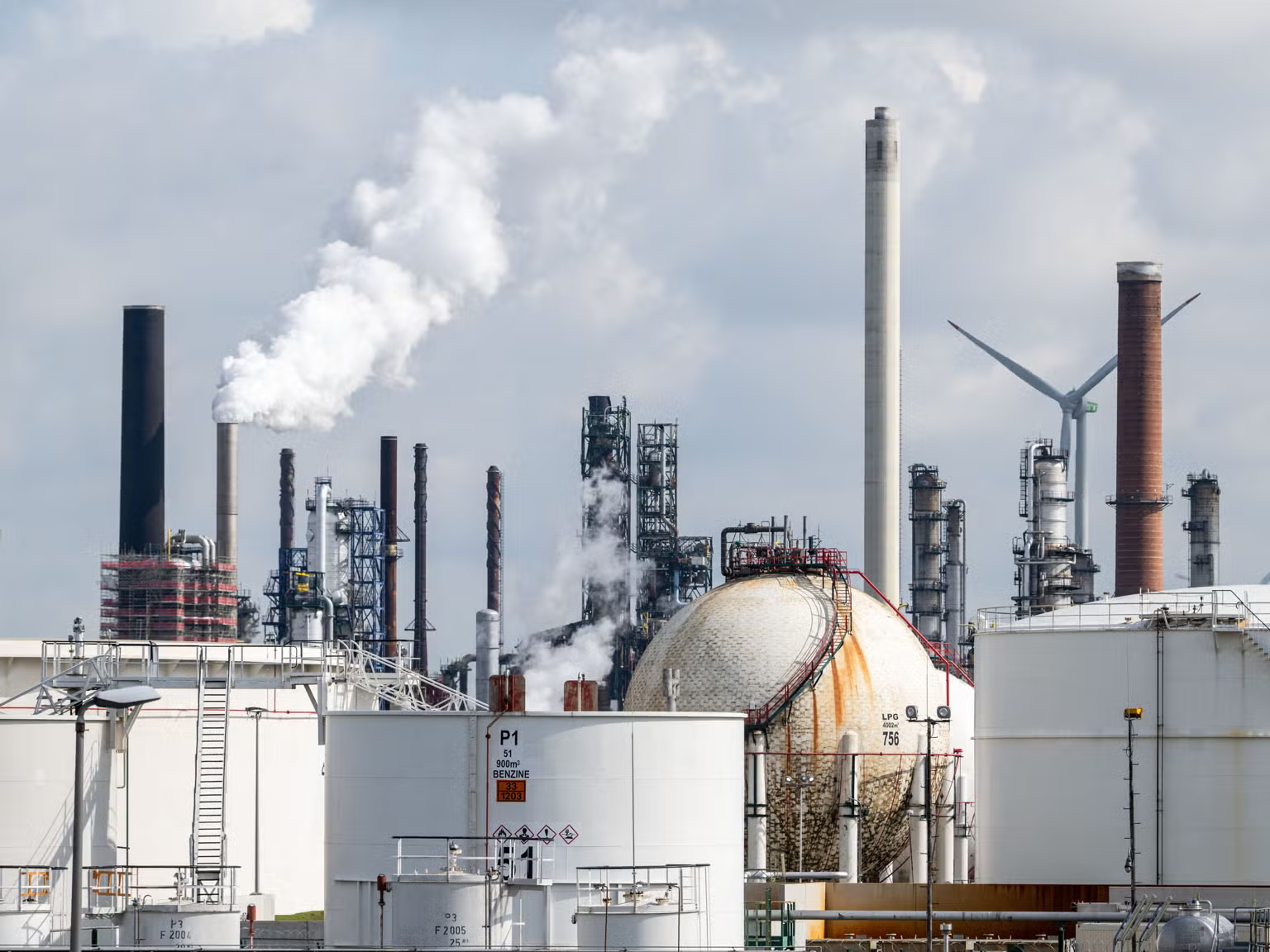 Morgan Stanley Changes Its Oil Forecast For The Rest Of 2026