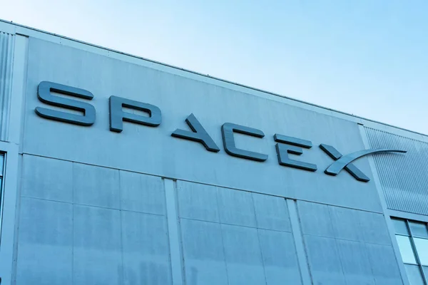 When Will SpaceX Show Up In Your Portfolio?