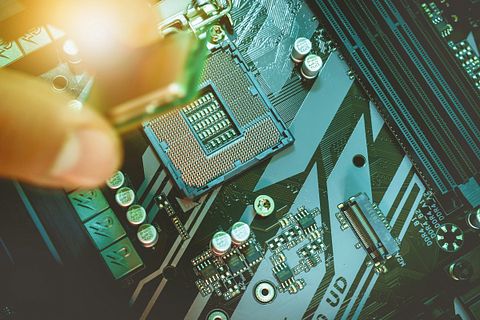 Is ASML Holding (ASML) the Best Stock to Buy for the Next Decade?