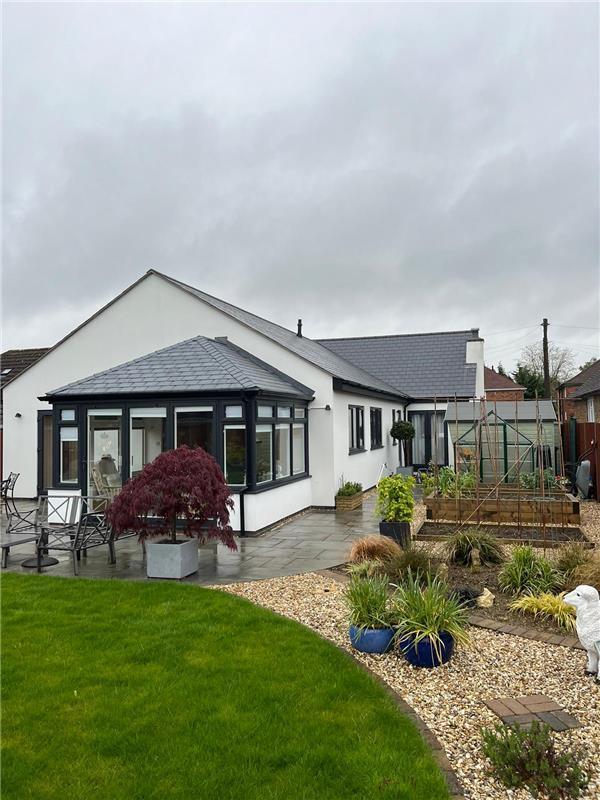 Garden Office Air Conditioning Redditch.jpg