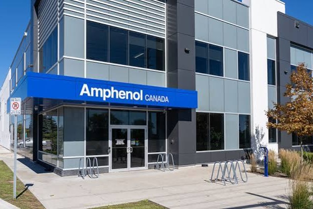 Record Revenue, Record Orders: Why Amphenol Still Looks Undervalued