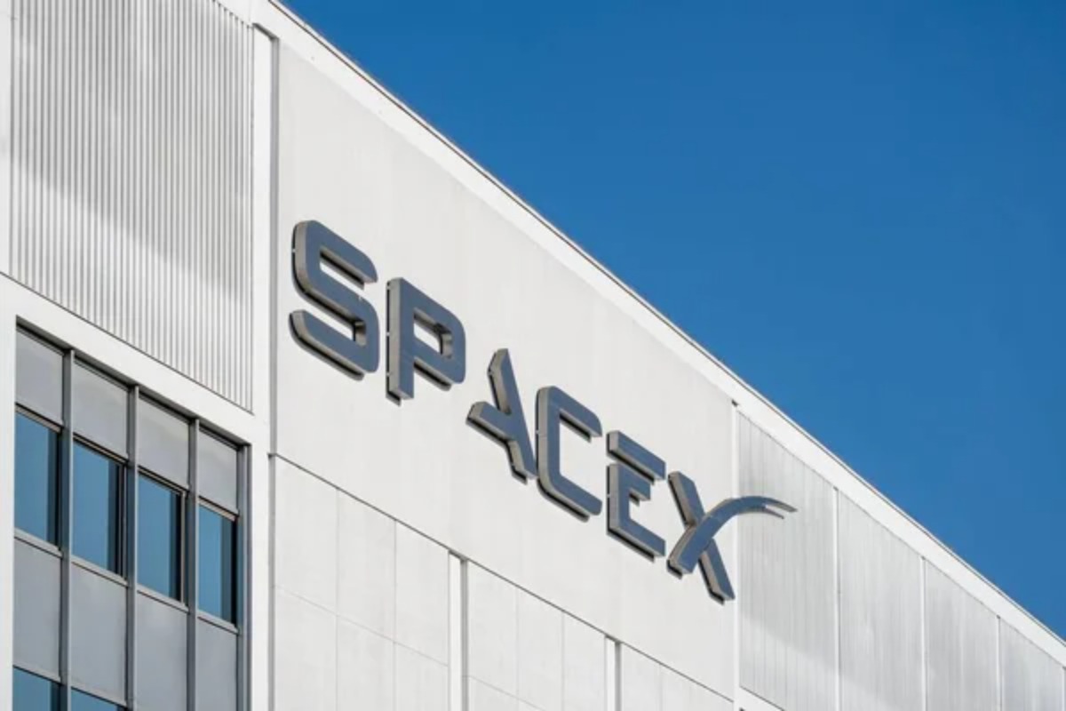 SpaceX Range Holding