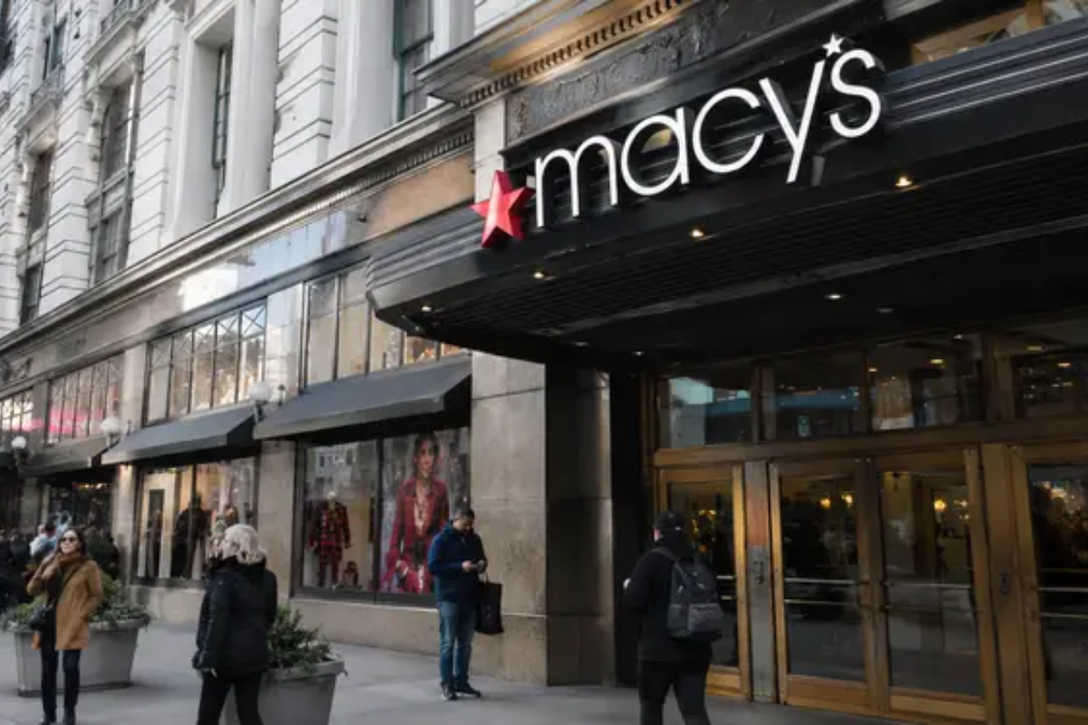 Why A 'Beat And Raise' Isn't Driving Macy's Stock Higher?