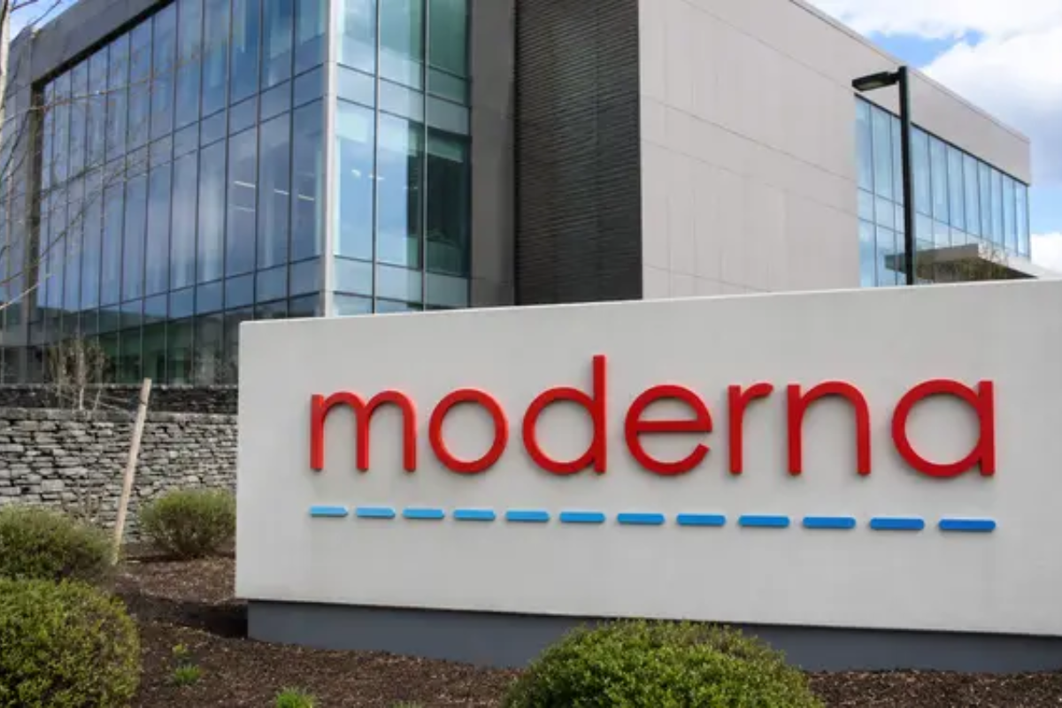 Moderna Stock Falls 20% After Record Rally As Valuation Concerns Emerge