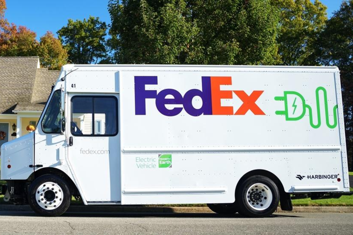 FedEx Signs $300 Million Electric Truck Deal With Harbinger