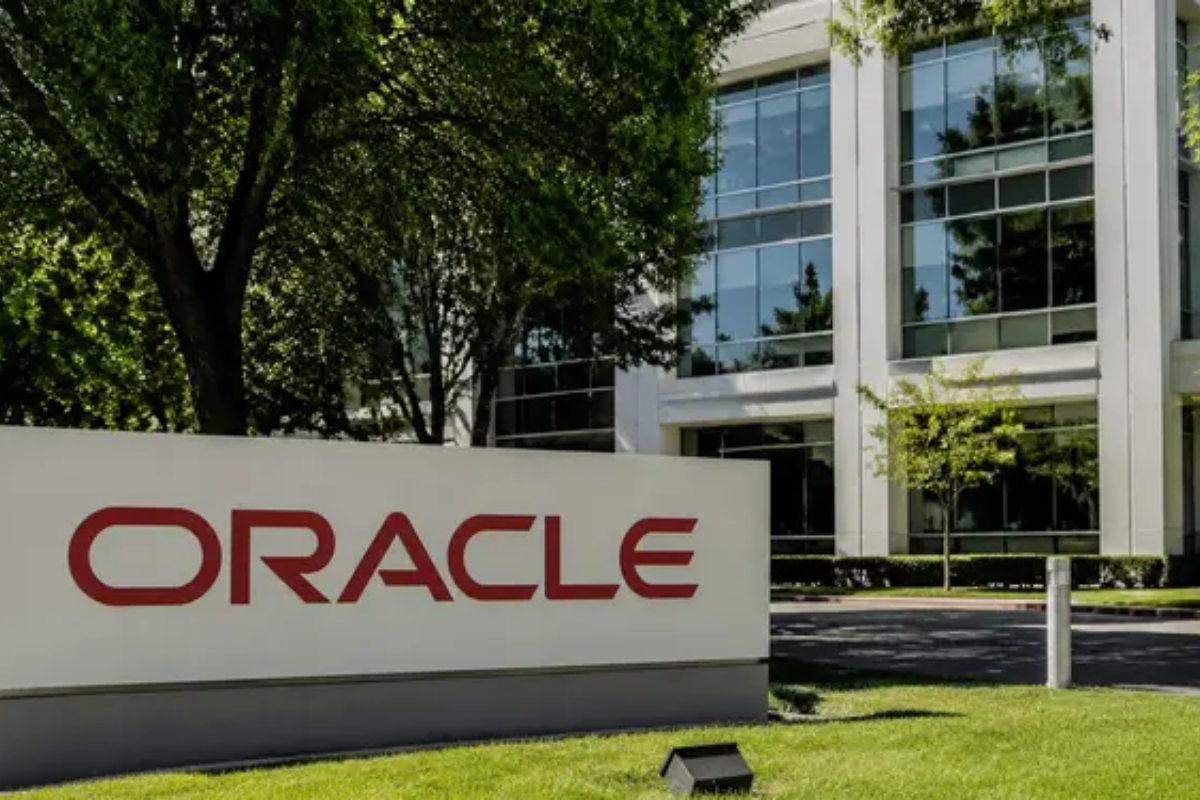 Oracle Stock Has Bottomed? Here's What The Chart Says Ahead Of Earnings