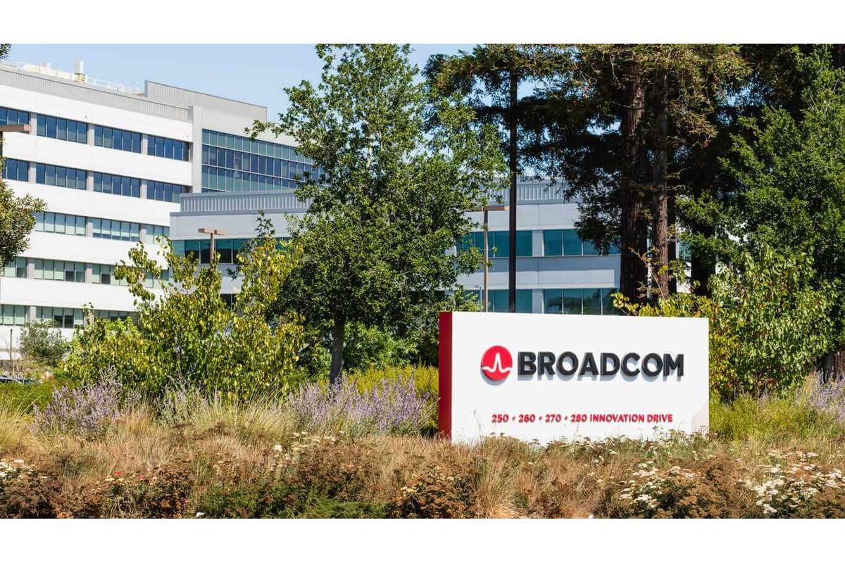 Broadcom Down 23.9% In 6 Months: Is AVGO Stock Too Cheap Now?