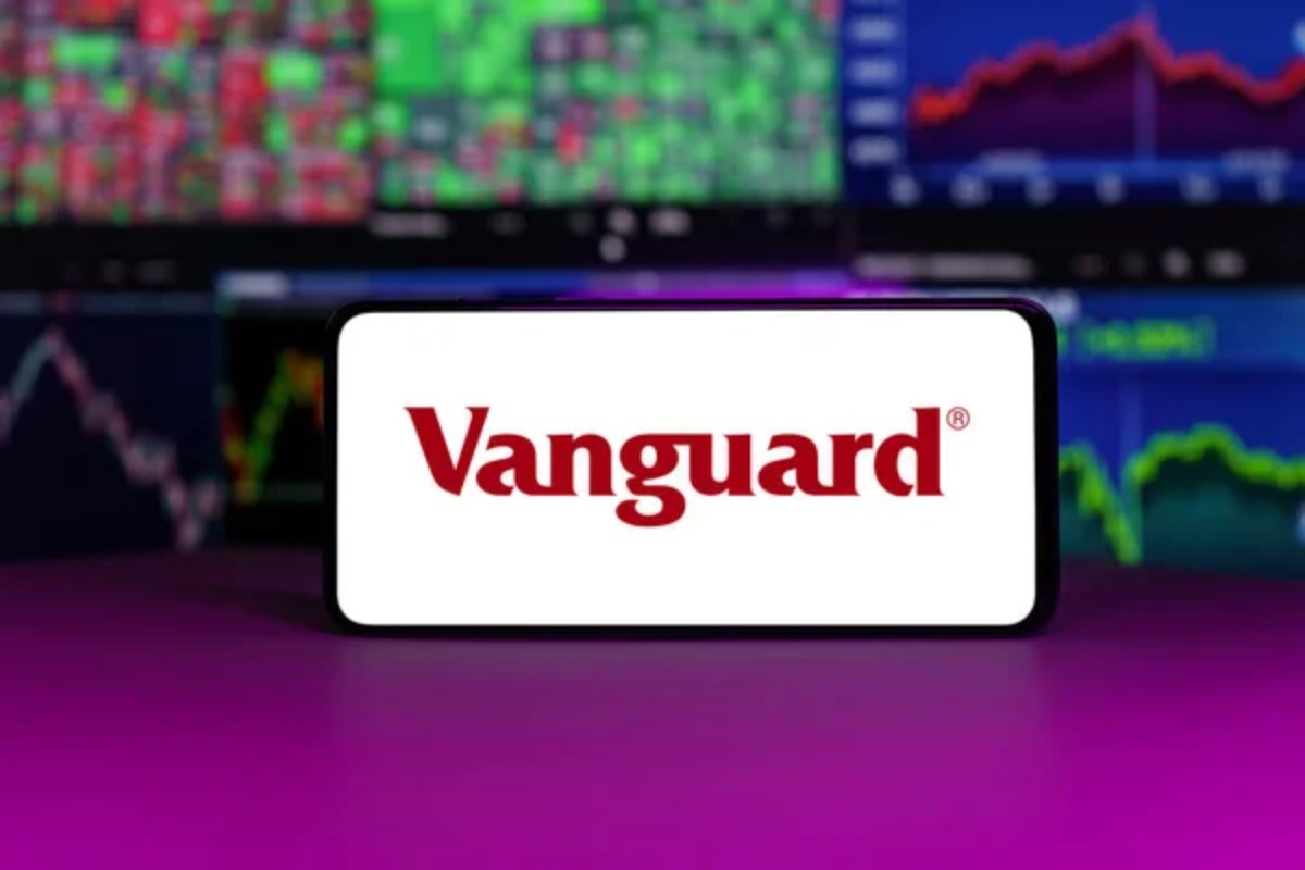 Vanguard’s $122 Billion Fund Has Warning Most Holders Miss