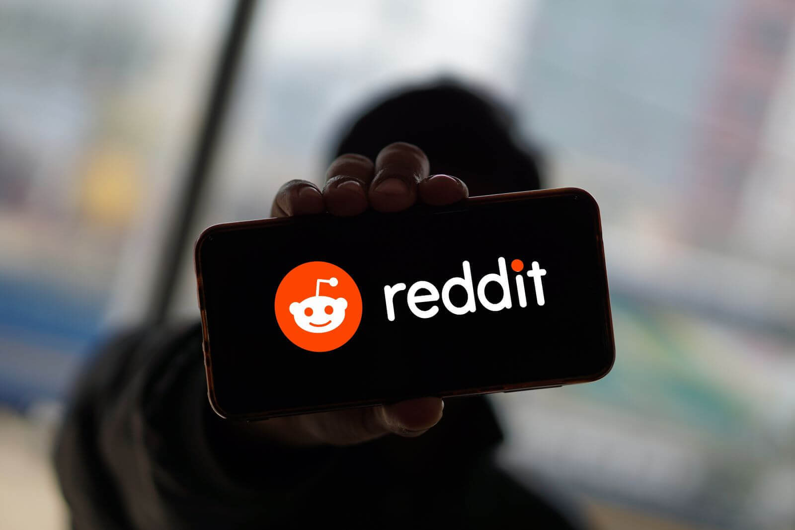 Reddit's Tumble Has Been Overdone After It Produced Strong FCF - RDDT Could Be 40% Too Cheap