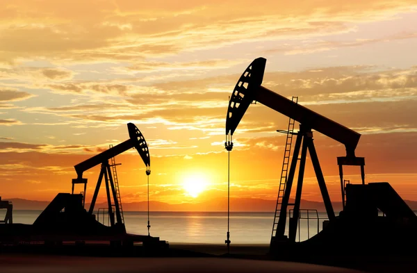 depositphotos_67526579-stock-photo-silhouette-of-oil-pumps.jpg depositphotos_67526579-stock-photo-silhouette-of-oil-pumps.jpg