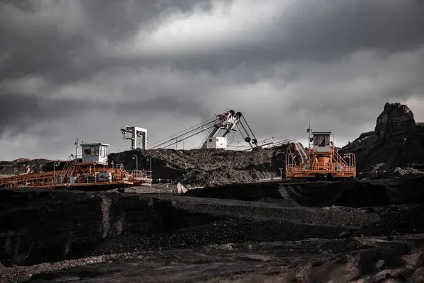 depositphotos_707285308-stock-photo-czech-republic-most-2024-coal.jpg