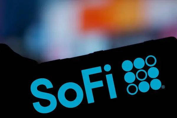 SOFI Earnings Bounce And Chop