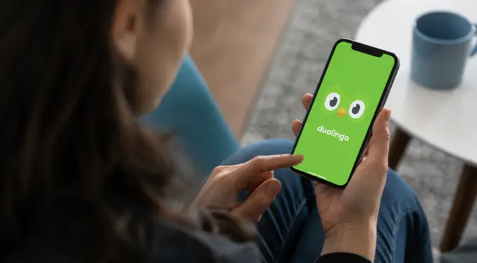 Duolingo Stock Sinks 15% As Q3 Revenue Forecast Misses Expectations