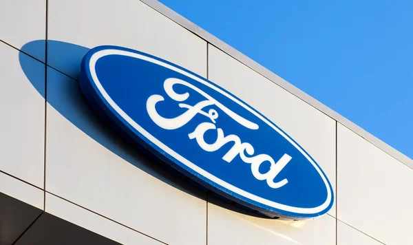 depositphotos_60121773-stock-photo-the-emblem-ford-on-the.jpg depositphotos_60121773-stock-photo-the-emblem-ford-on-the.jpg