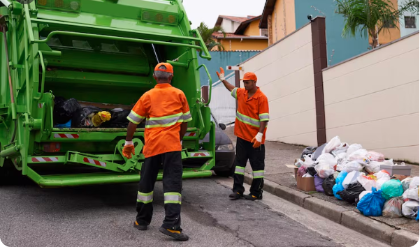junk removal service.png junk removal service.png