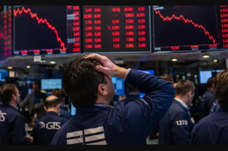Nasdaq Closes 1.8% Lower As As Hotter CPI Fuels Fed Rate Hike Fears