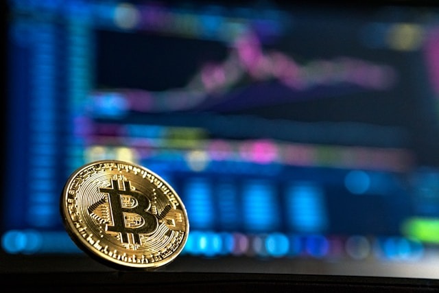Crypto Flush Has Big Money Accumulating, Chart Breakouts Still Holding