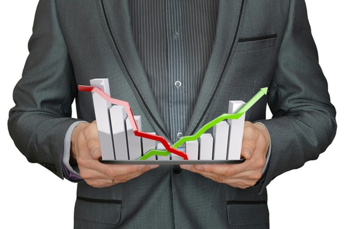 Oil Falls But Yields Still Rise: A Stock Market Breaking Point?