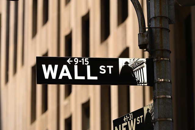 S&P 500 Breaks Out: 3 Trend Lines Point To 8,000, Then Watch Out