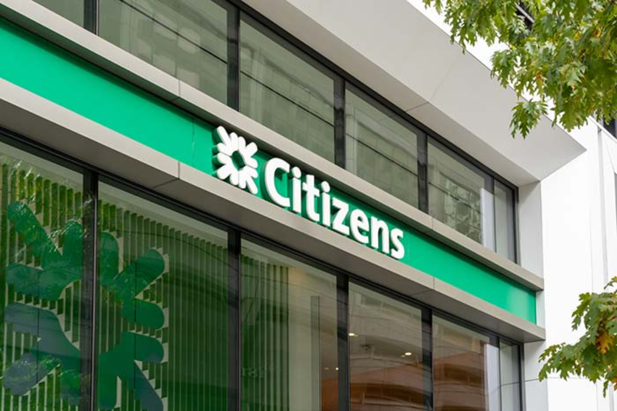Should Investors Be Worried About Citizens Financial?