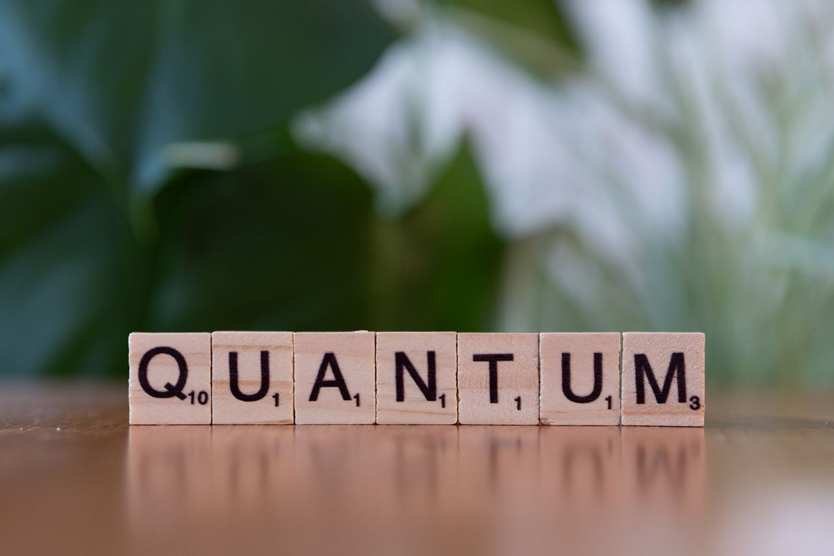 IONQ Aims For Double Correction Lower Against Dec 2022 Lows