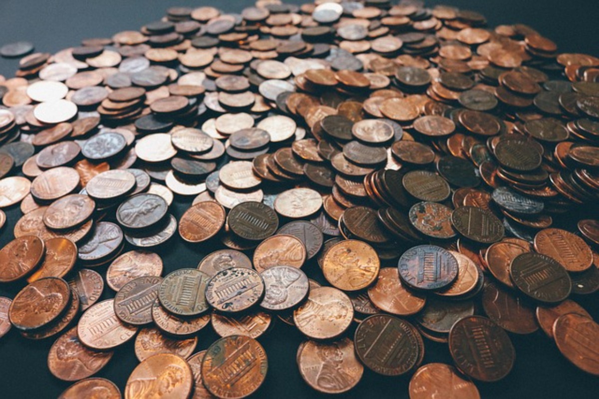 Royal Bank Vs National Bank: How To Pick When Both Stocks Are Great