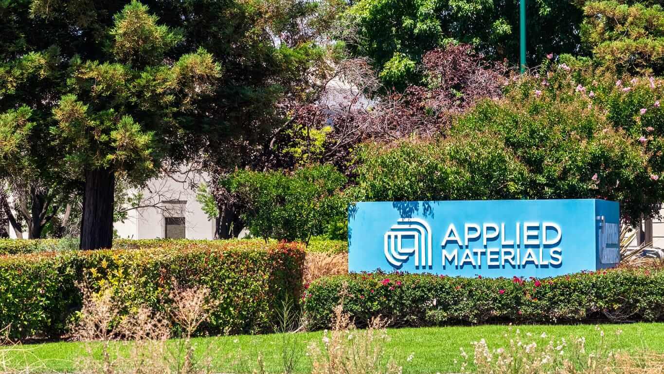 Applied Materials Shows Huge Unusual Put Options Activity - A Bullish Signal
