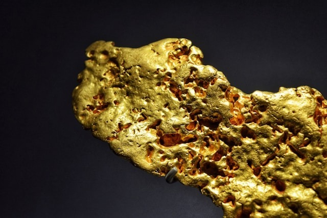 China Has 50,000 Tonnes Of Gold — The Dollar's Replacement Is Already Built