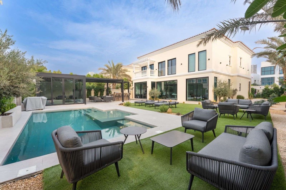 Dubai Villas