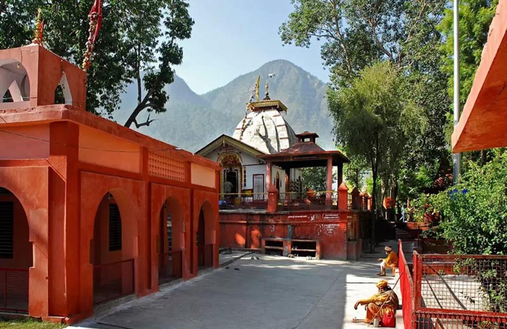 Kashi Vishwanath Temple Uttarkashi - How To Reach Famous Kashi Vishwanath Temple